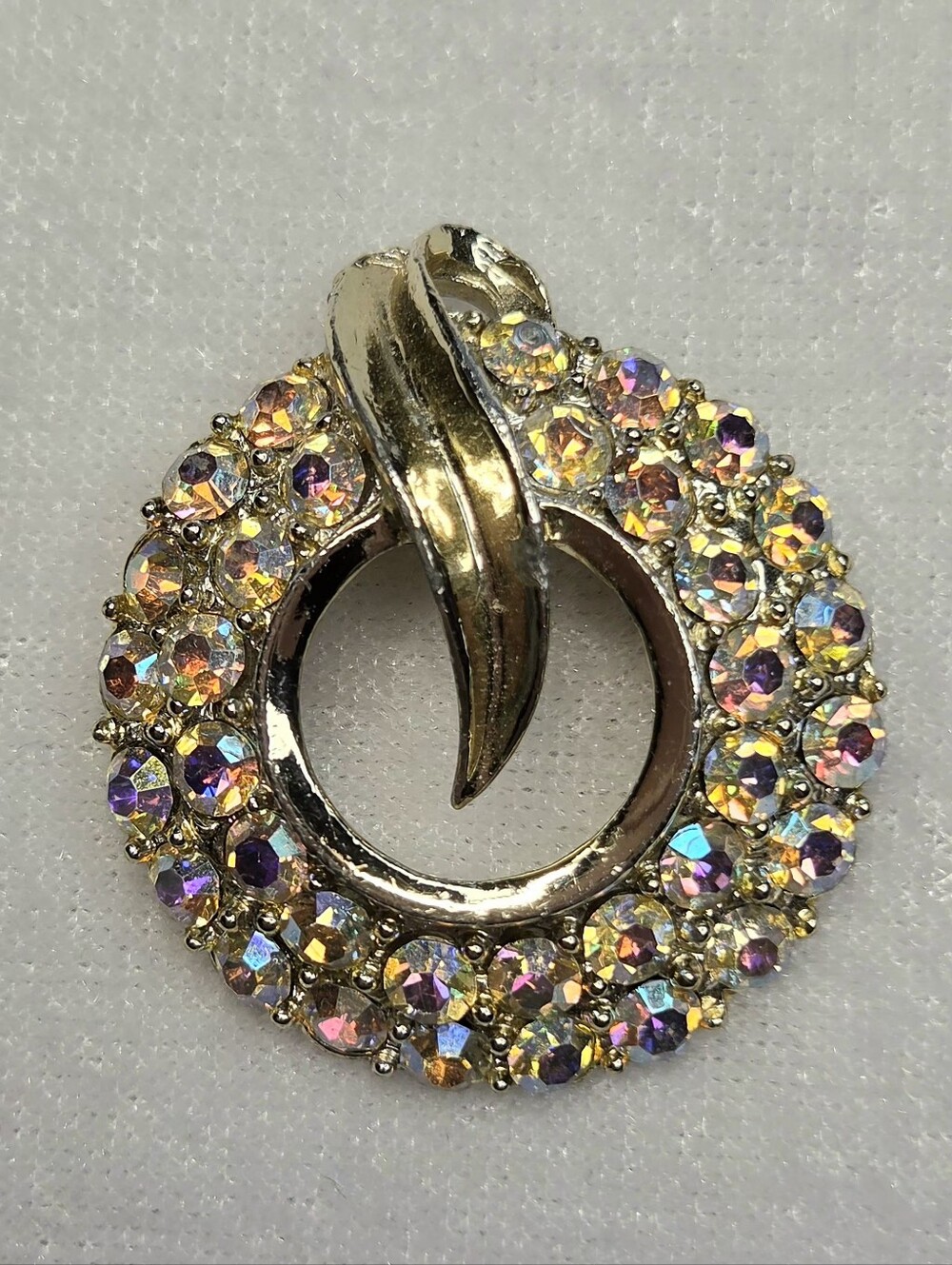 Vintage 1950s–1960s AB Rhinestone Circular Wreath Brooch / Pin